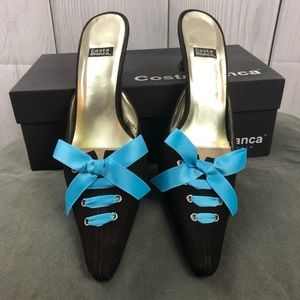 Costa Blanca size 7 1/2 black w/ teal bow heels